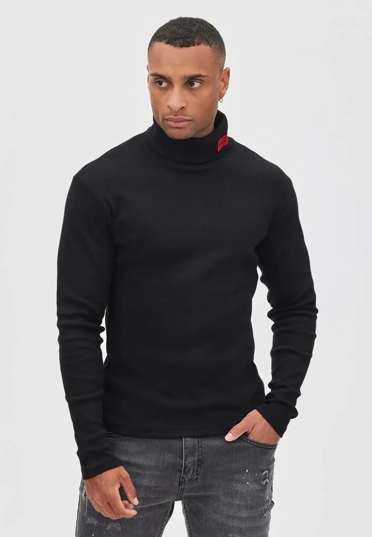 Torae Black Водолазка