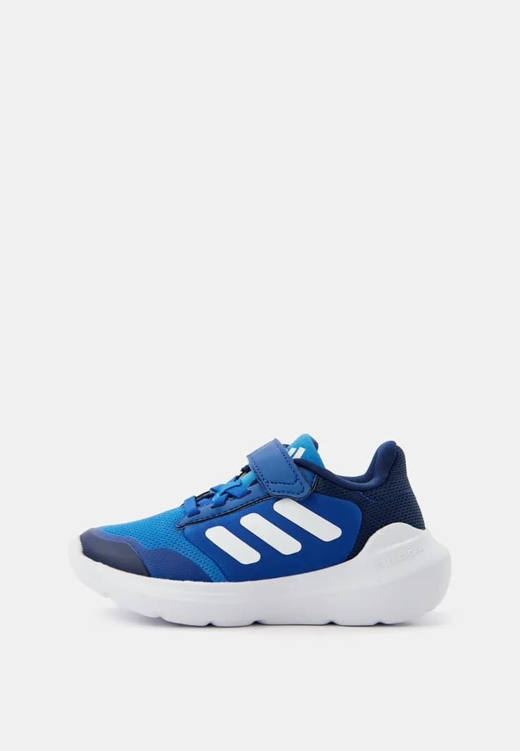 adidas Кроссовки