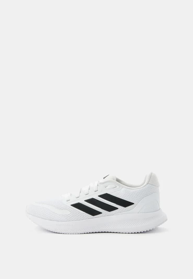 adidas Кроссовки